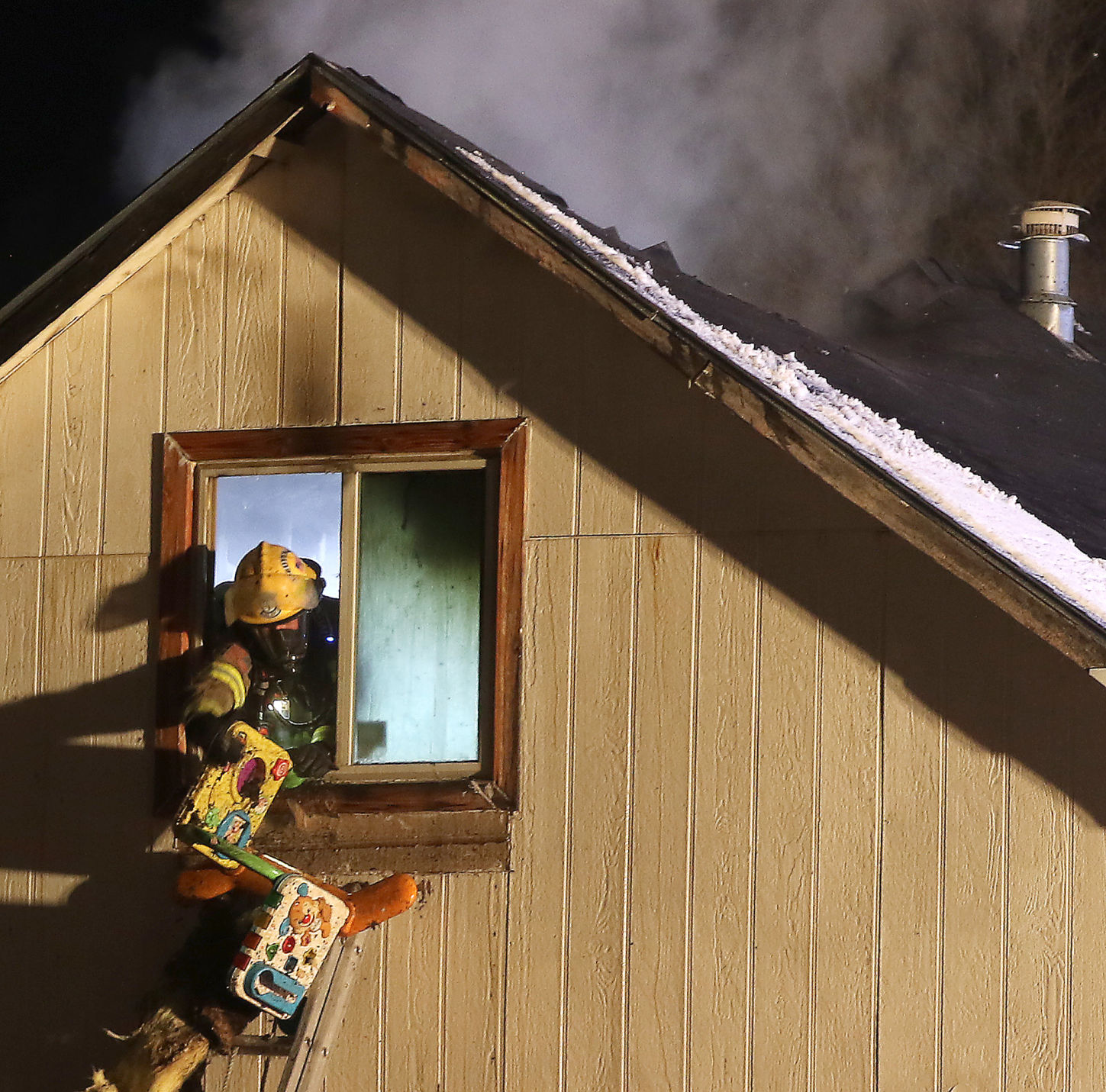 PHOTOS: Gering House Fire 11-11-19